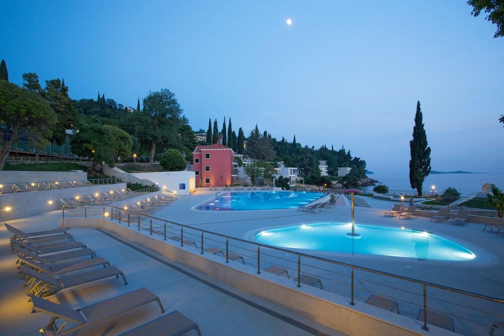 Hotel Mlini Kültér fotó